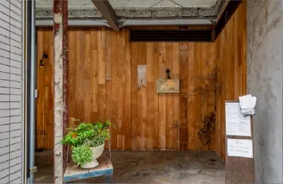 ライフ 京橋店 外観